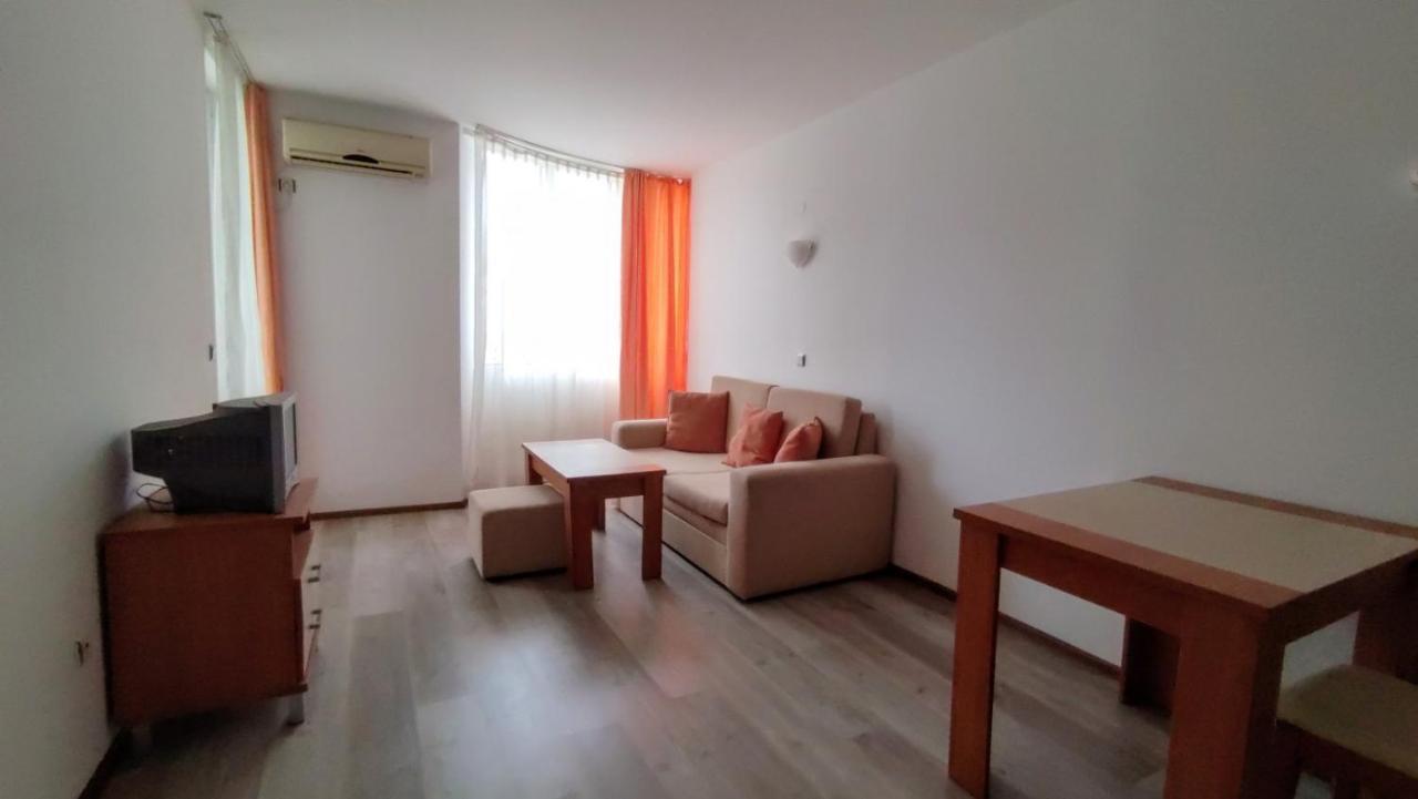 Апартамент Полюси 2 Sunny Beach Esterno foto